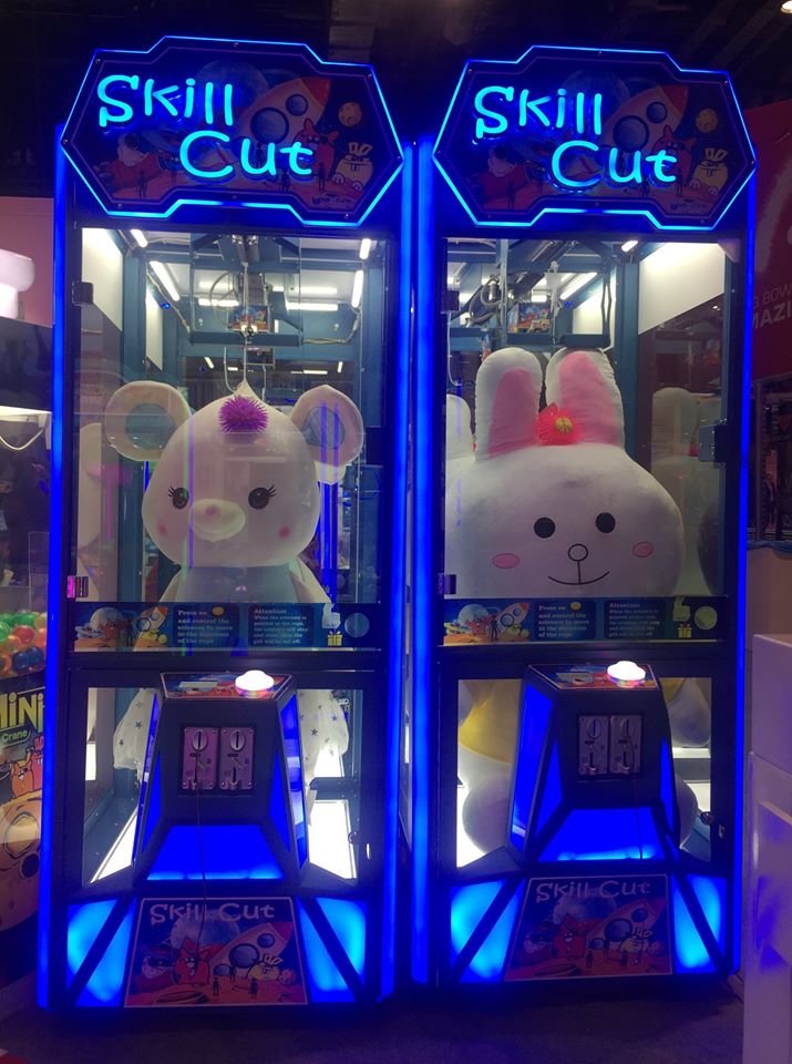 High Level Series Claw Machines - Cut game machin