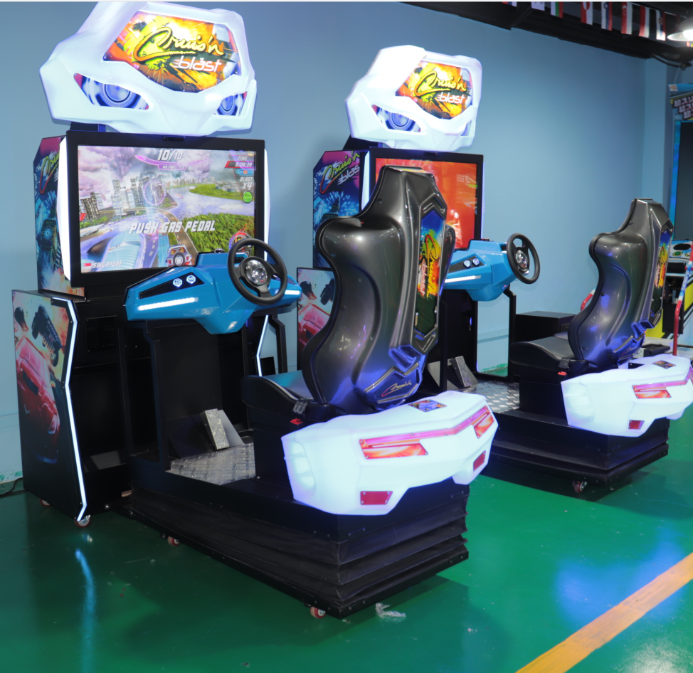 Arcade Game 42”Dynamic Racing Game Machine