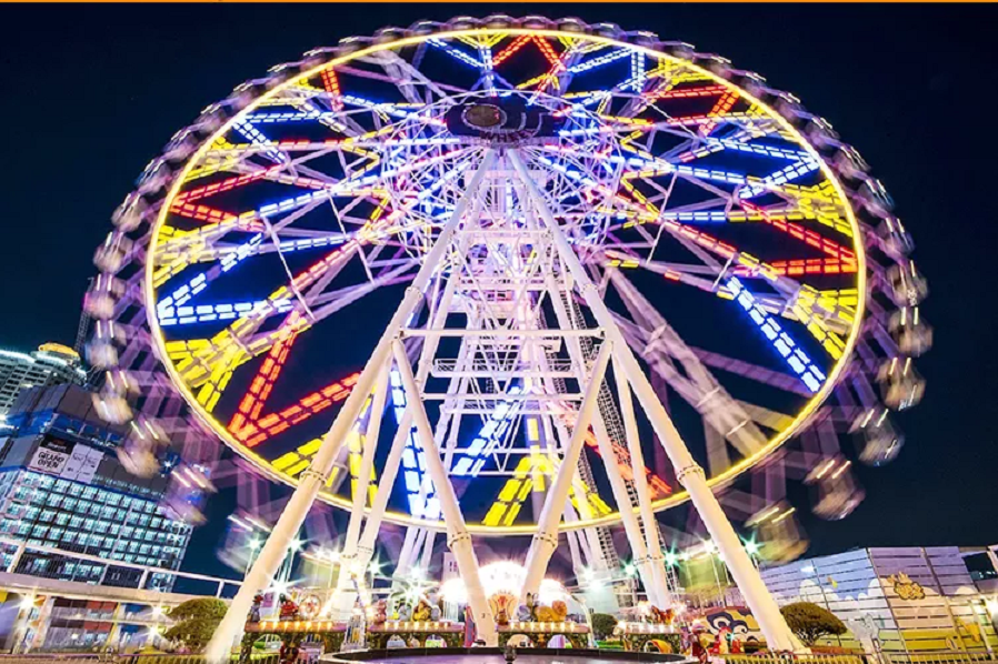 China Theme Park Ferris Wheel