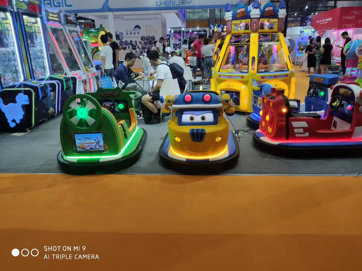 Super Flying Man Bumper Car