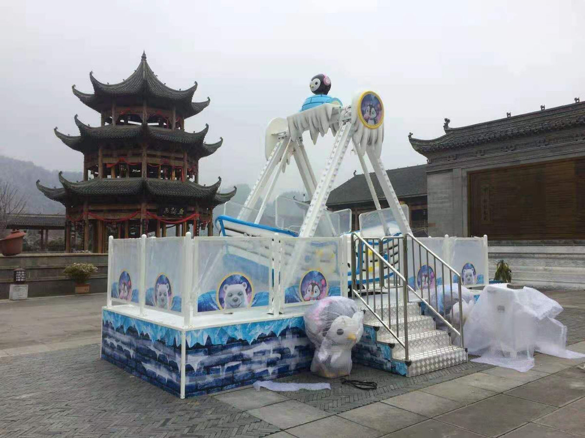 12 Seats Pirate Ship