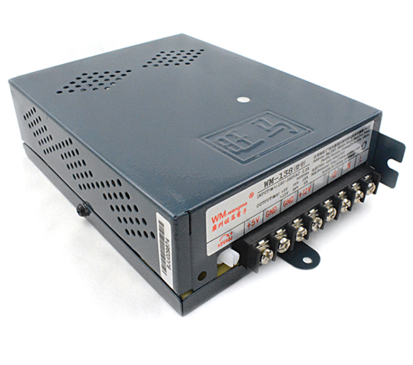 '+12V/+5V power supply box