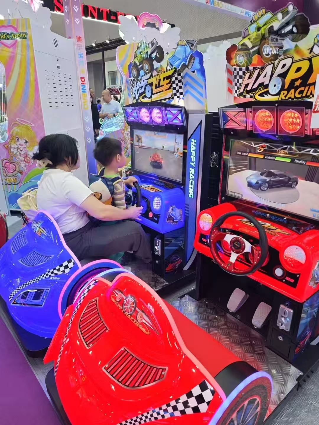 Elong Luxury Simulation Racing Car for Children and Adults Plastic Material Customizable Model EL-PV3702