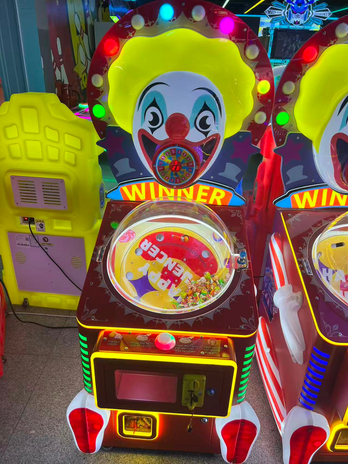 Happy Adult Candy Machine Vending Machine for Kids Prize Candy with English Games 1 Year Warranty Gift Machine