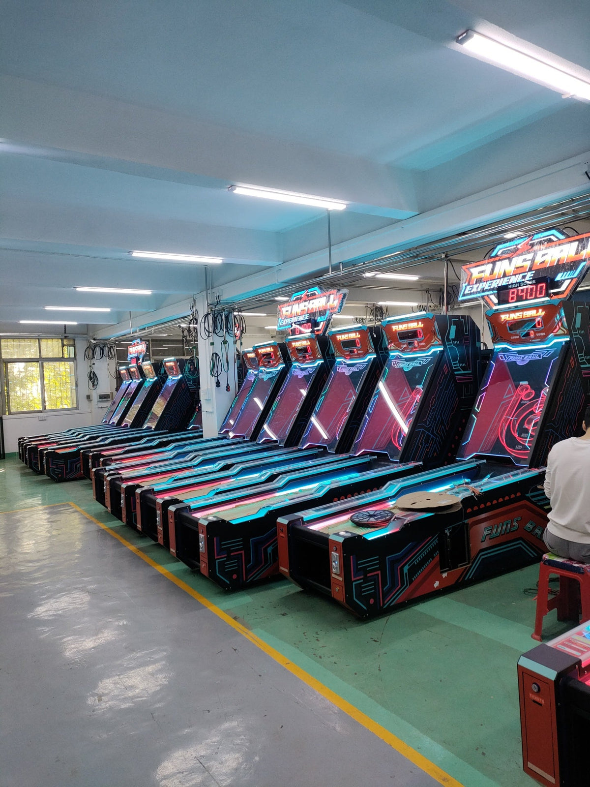 Hot Selling Blue Funball Indoor Outdoor Arcade Suitable for Children Adults All Seasons