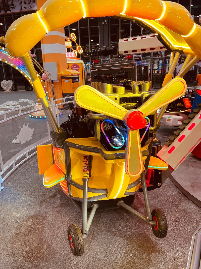 16-SEAT combination of jumping and lifting