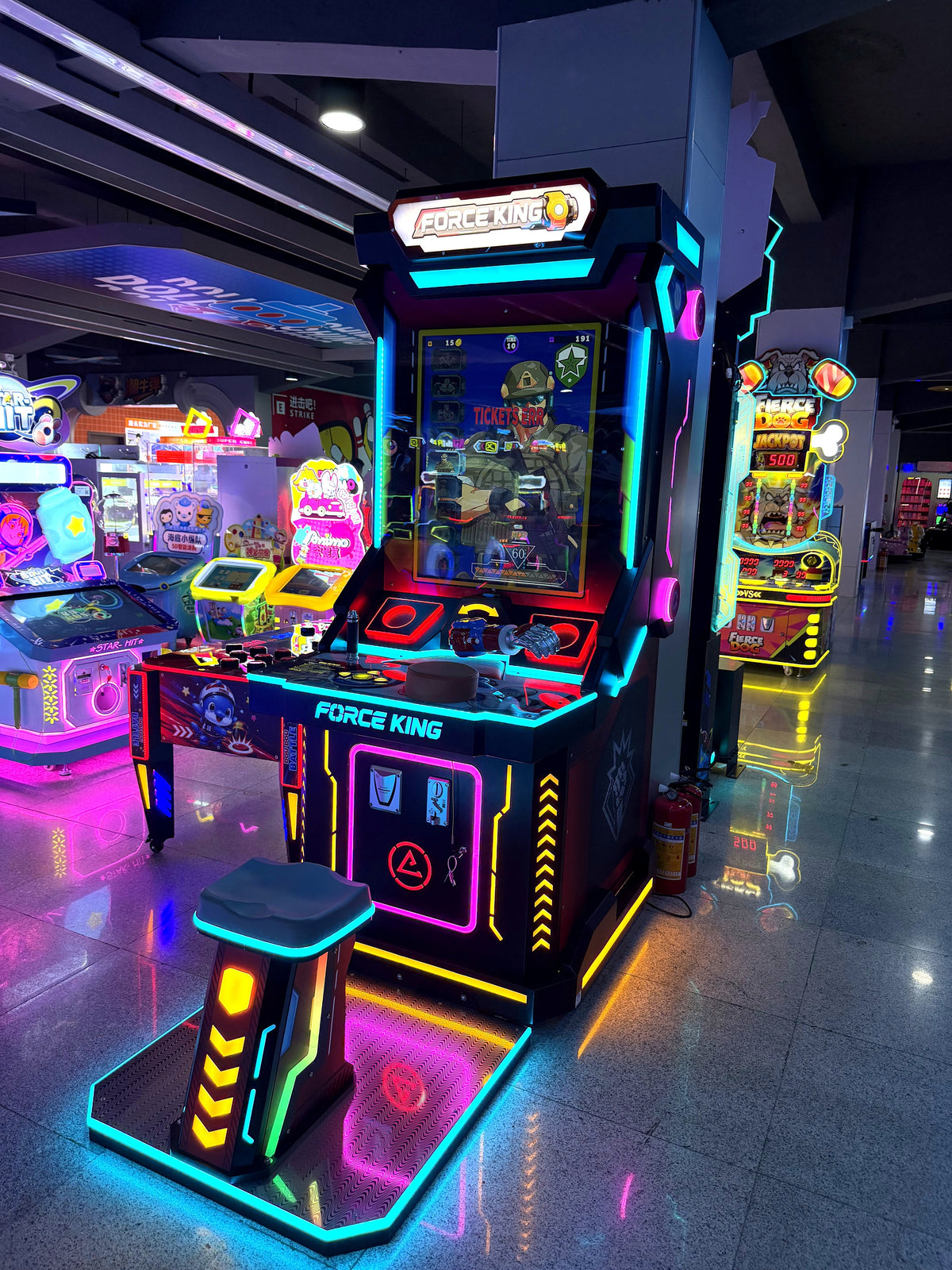 Force King Arm Wrestling Arcade Machine | Commercial Strength Challenge Game