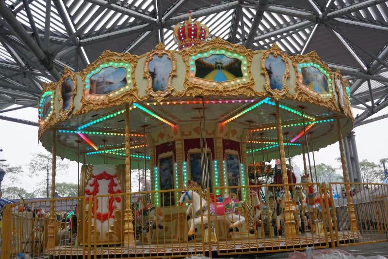 24 Seats Large Carousel