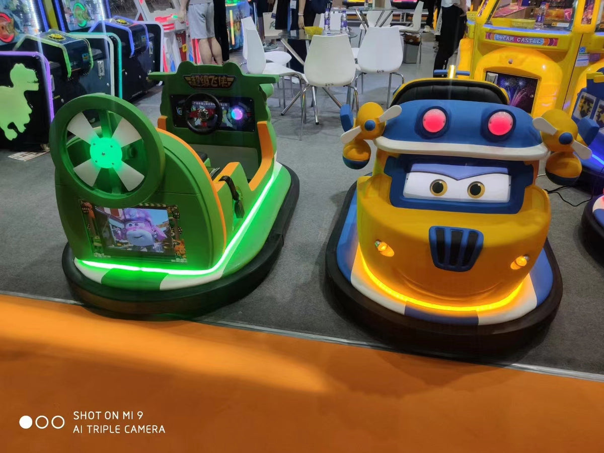 Super Flying Man Bumper Car