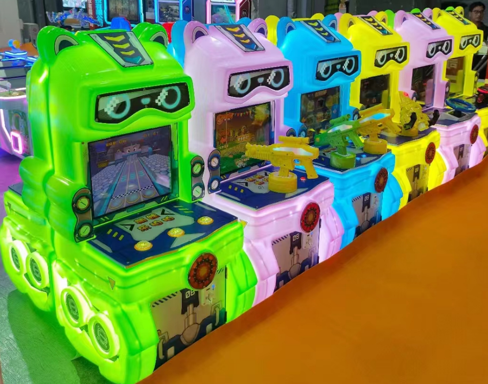Pat on the bat Children's Coin-operated Arcade Game Machine Small Plastic and Wooden English Language Children's Entertainment