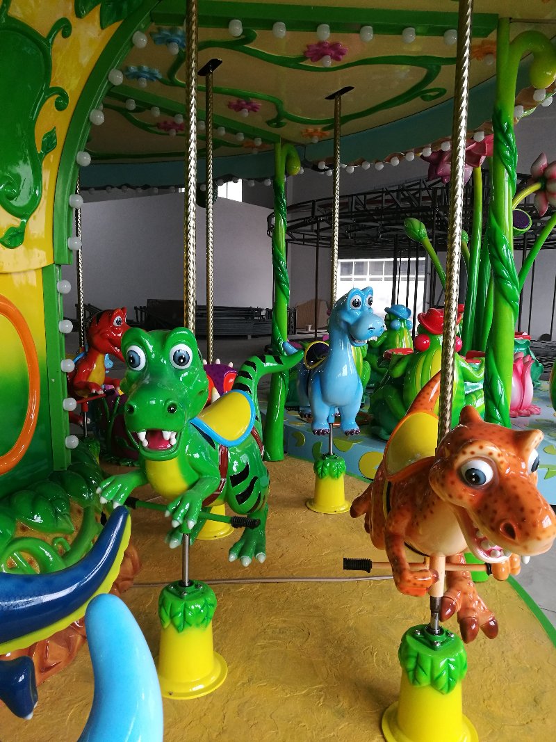 18 Seats Jurassic Carousel
